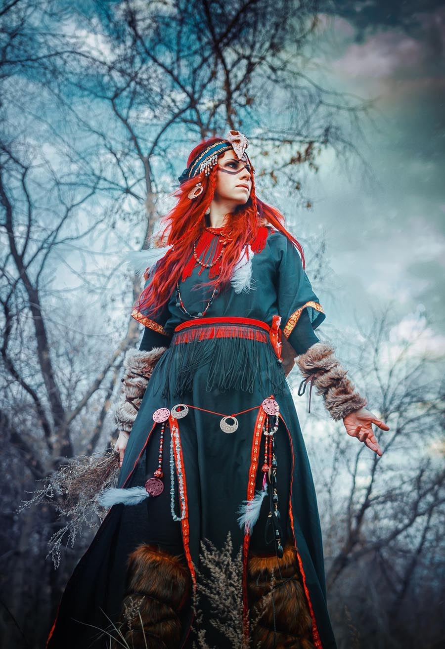 Girls in Slavic costumes underwear in Fushun